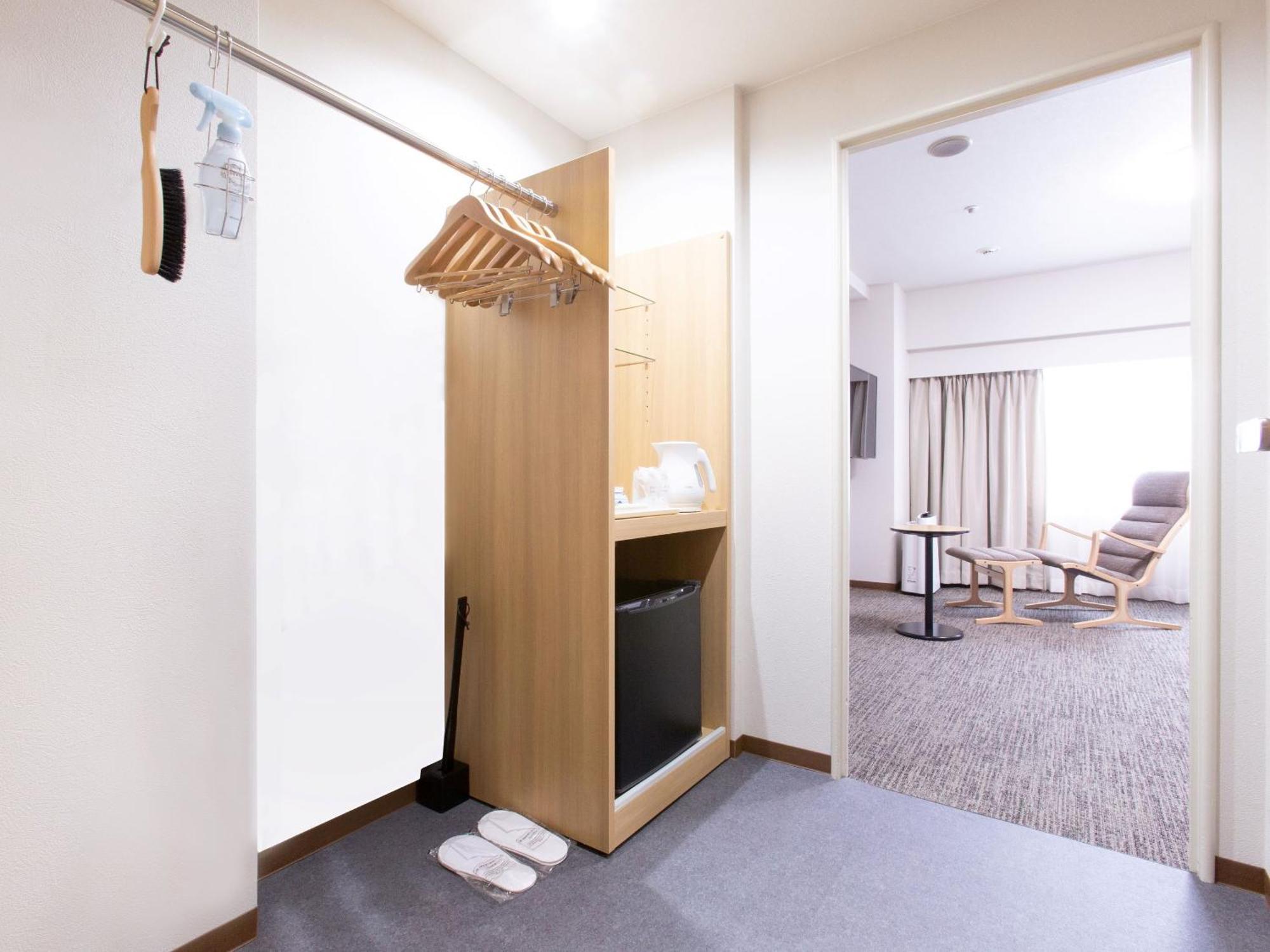 Toyama Chitetsu Hotel Exterior foto